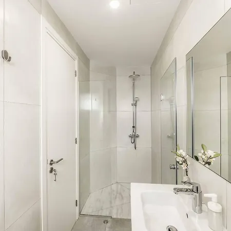 Yria Villa *